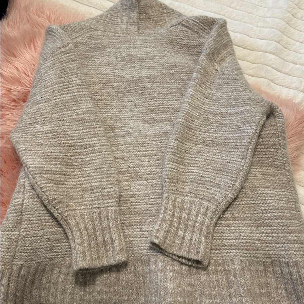 Babaton Beige Women's Cardigan - Picture 2 of 7